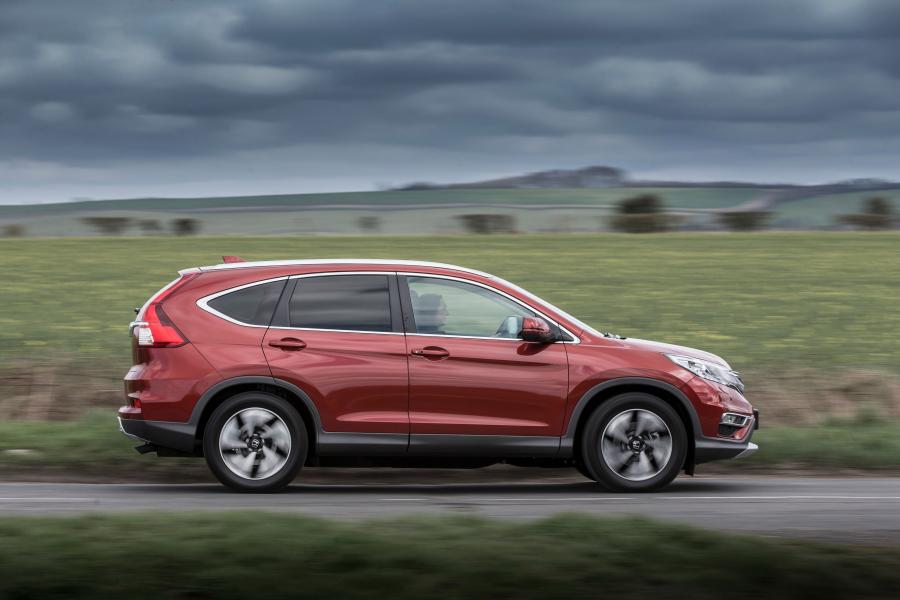  Honda CR-V 2015 года  (UK) (фото 5 из 8)